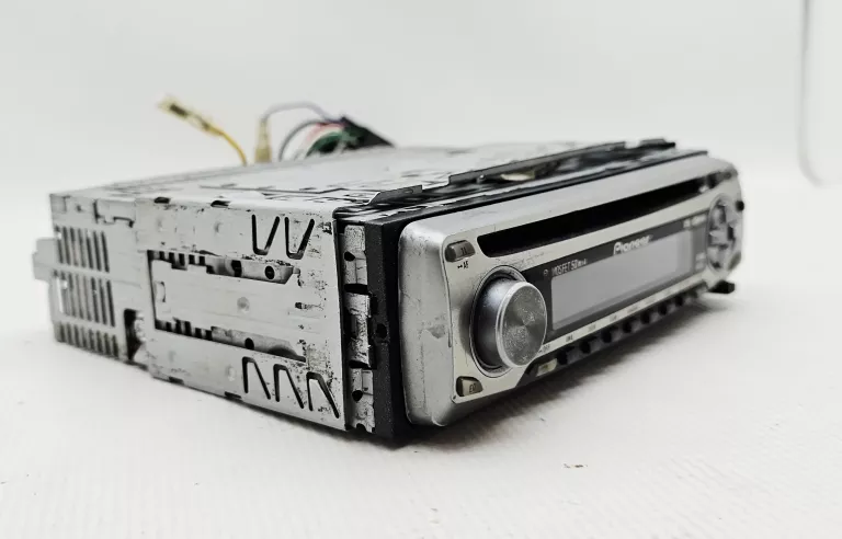 RADIO PIONEER DEH-4700MP + KOSTKI