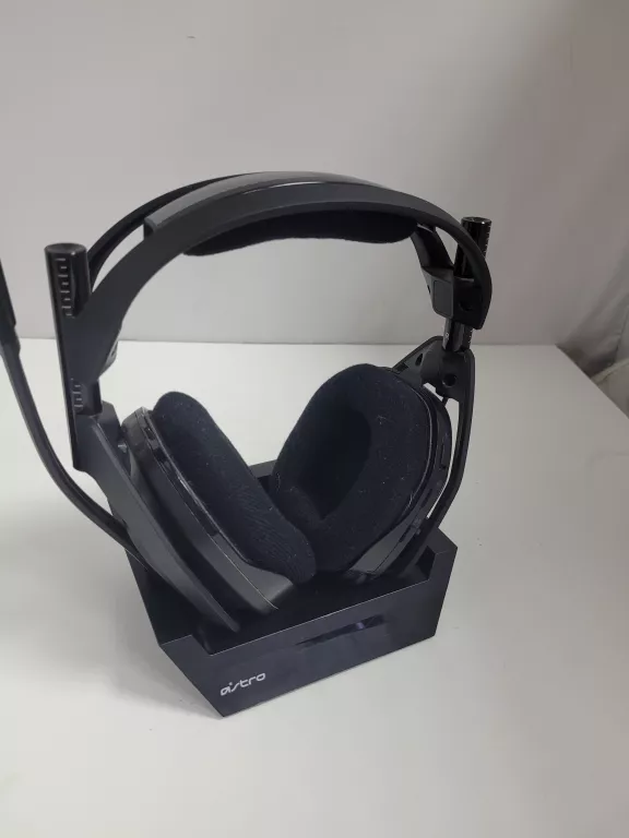 sluchawki-bezprzewodowe-astro-a-50-stacja-ladujaca-aleja-wojska-polskiego-11-lok-121-zambrow