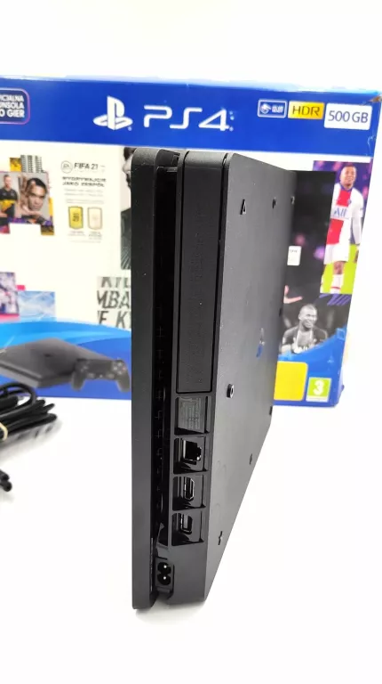 KONSOLA PS4 SLIM 500GB PAD FIFA21
