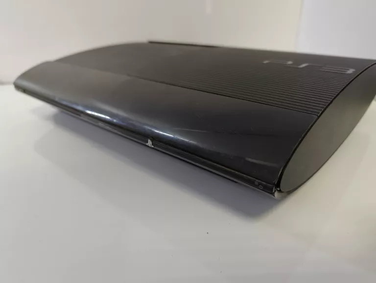 KONSOLA SONY PS3 SUPER SLIM 12GB +PAD ORYGINALNY +PAD NIEORYFGINALNY +GRY