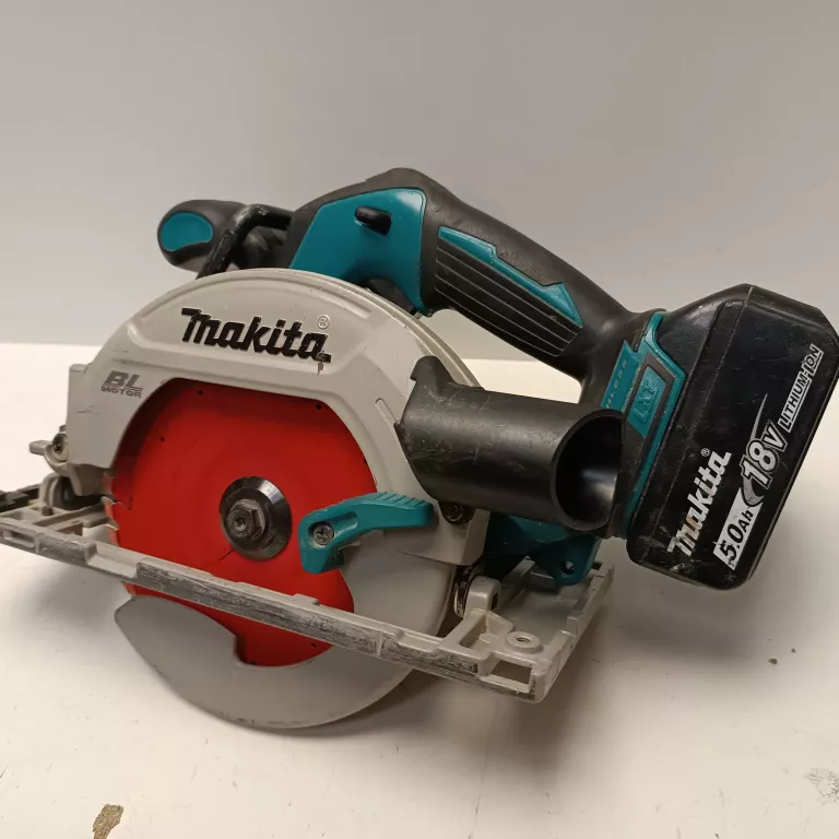 PILARKA MAKITA DHS680