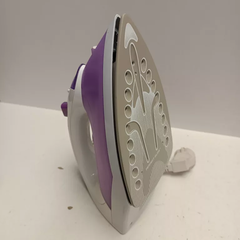 ŻELAZKO ELECTROLUX EBD1670