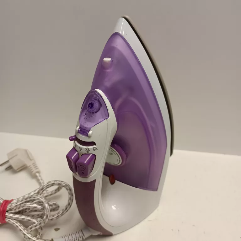ŻELAZKO ELECTROLUX EBD1670