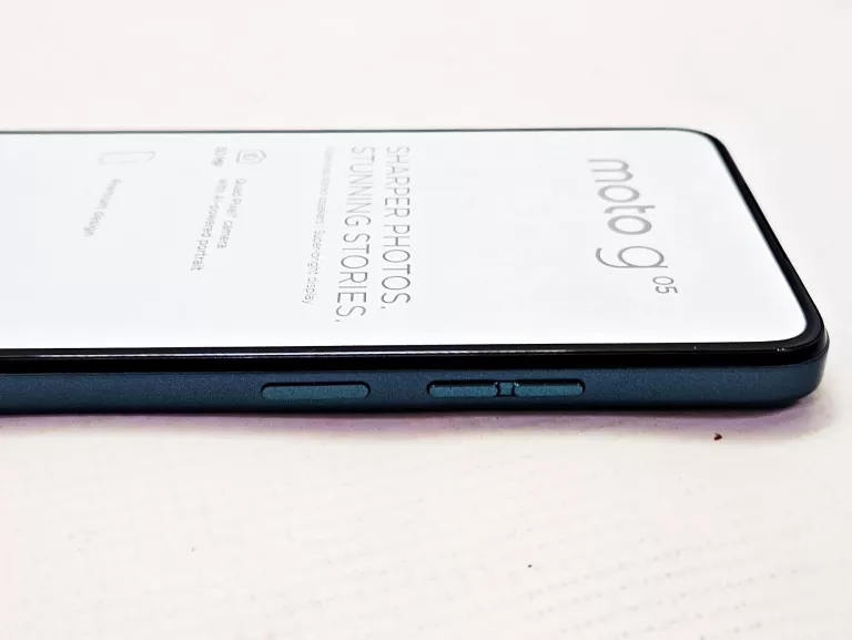 JAK NOWY MOTOROLA MOTO G05 128/8 KOMPLET
