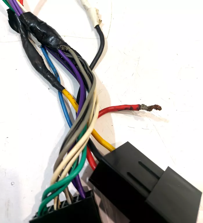 RADIO SAMOCHODOWE VORDON HT-175BT