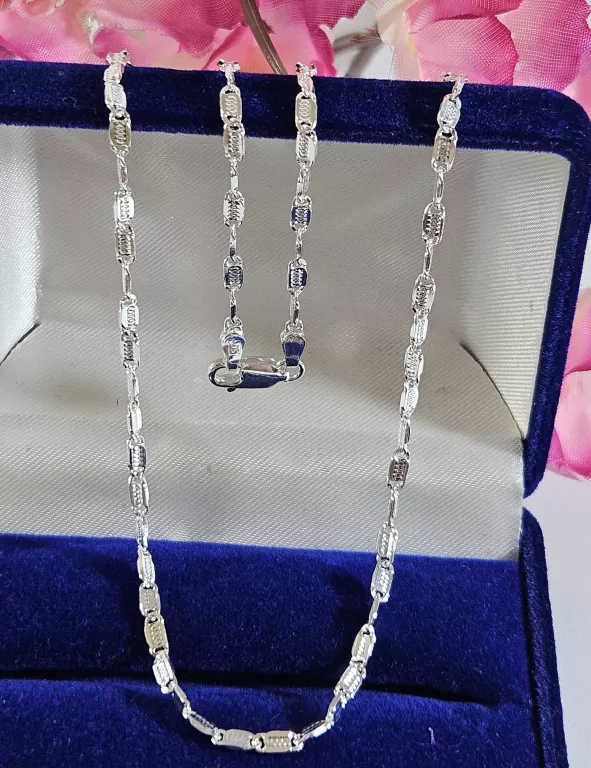 PIĘKNY SREBRNY ŁANCUSZEK 6,44 G 925