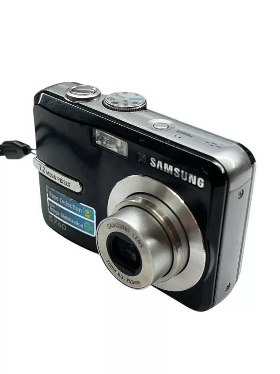 APARAT SAMSUNG S760 CZARNY + ETUI