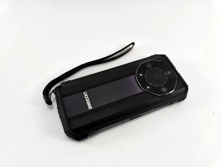 SMARTFON DOOGEE S110 12 GB / 256 GB 4G (LTE) CZARNY