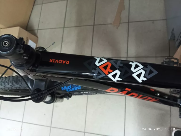 ROWER MTB SVART 4 RADVIK 29X21