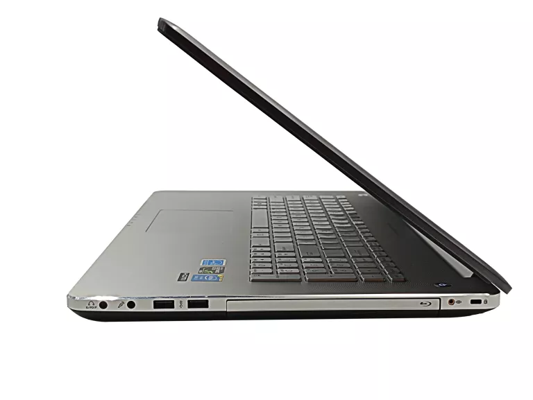 LAPTOP ASUS N750J 17,3'' I7-4700HQ 8GB 120GB SSD GTX850M W10