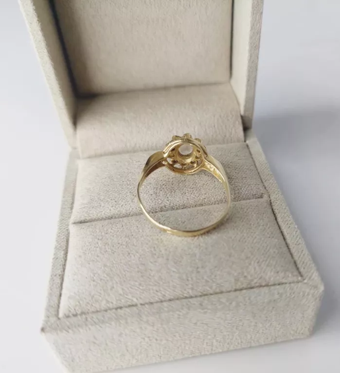 PIERŚCIONEK 585 WAGA OK 1,97G R13,5