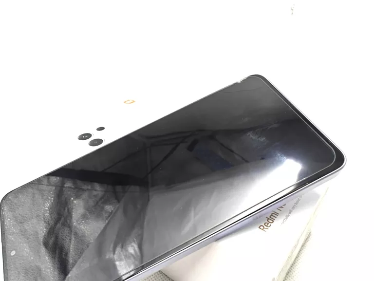 TELEFON REDMI NOTE 13 PRO 256GB + ŁADOWARKA + 3 X ETUI