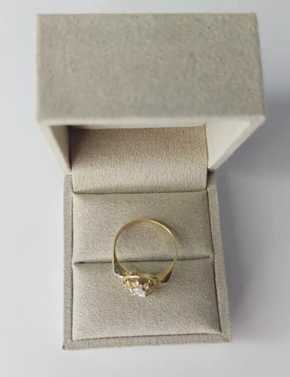 PIERŚCIONEK 585 WAGA OK 1,97G R13,5