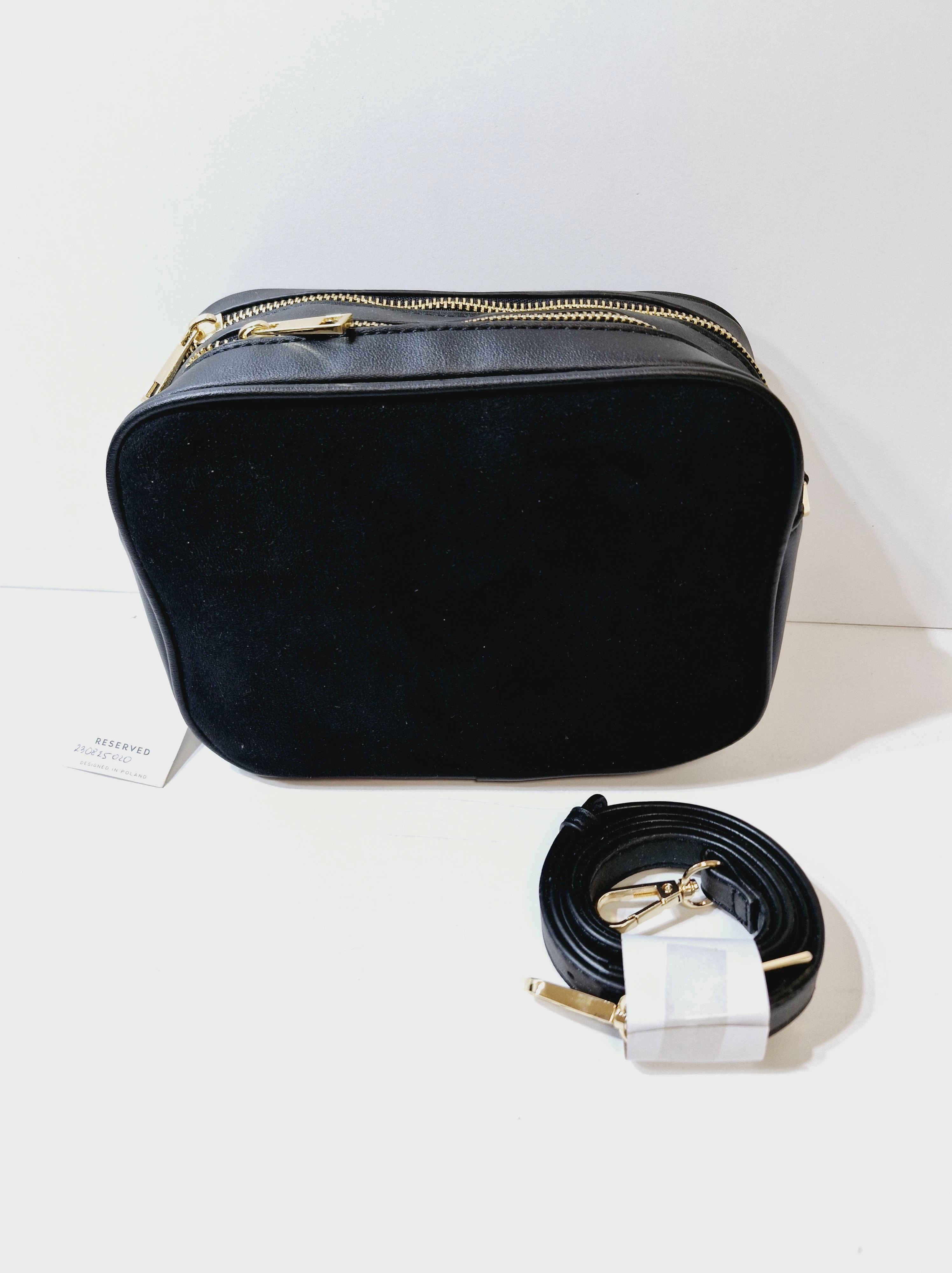 torebka-reserved-0361v-99x-stan-11323-2