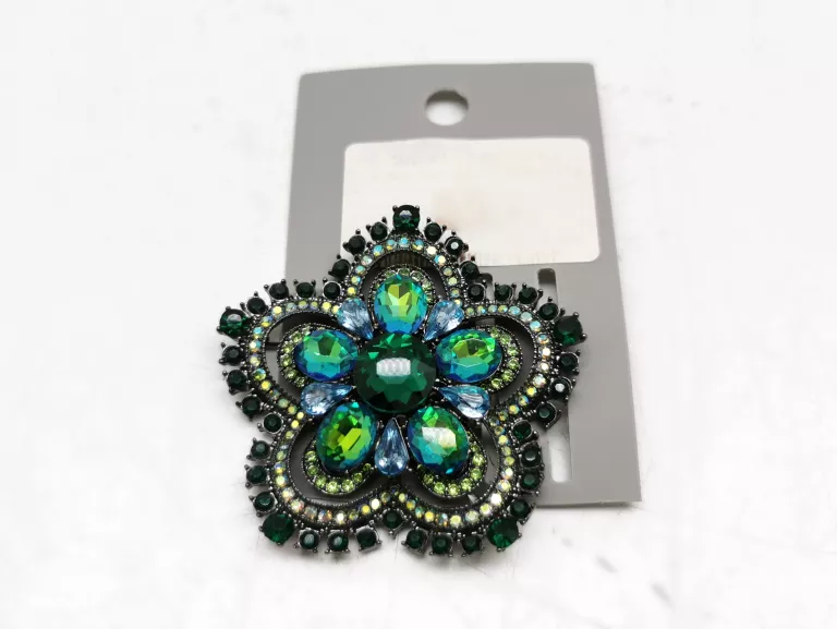 cudowna-broszka-kwiatek-bijou-brigitte-daszynskiego-22-wroclaw-gracja