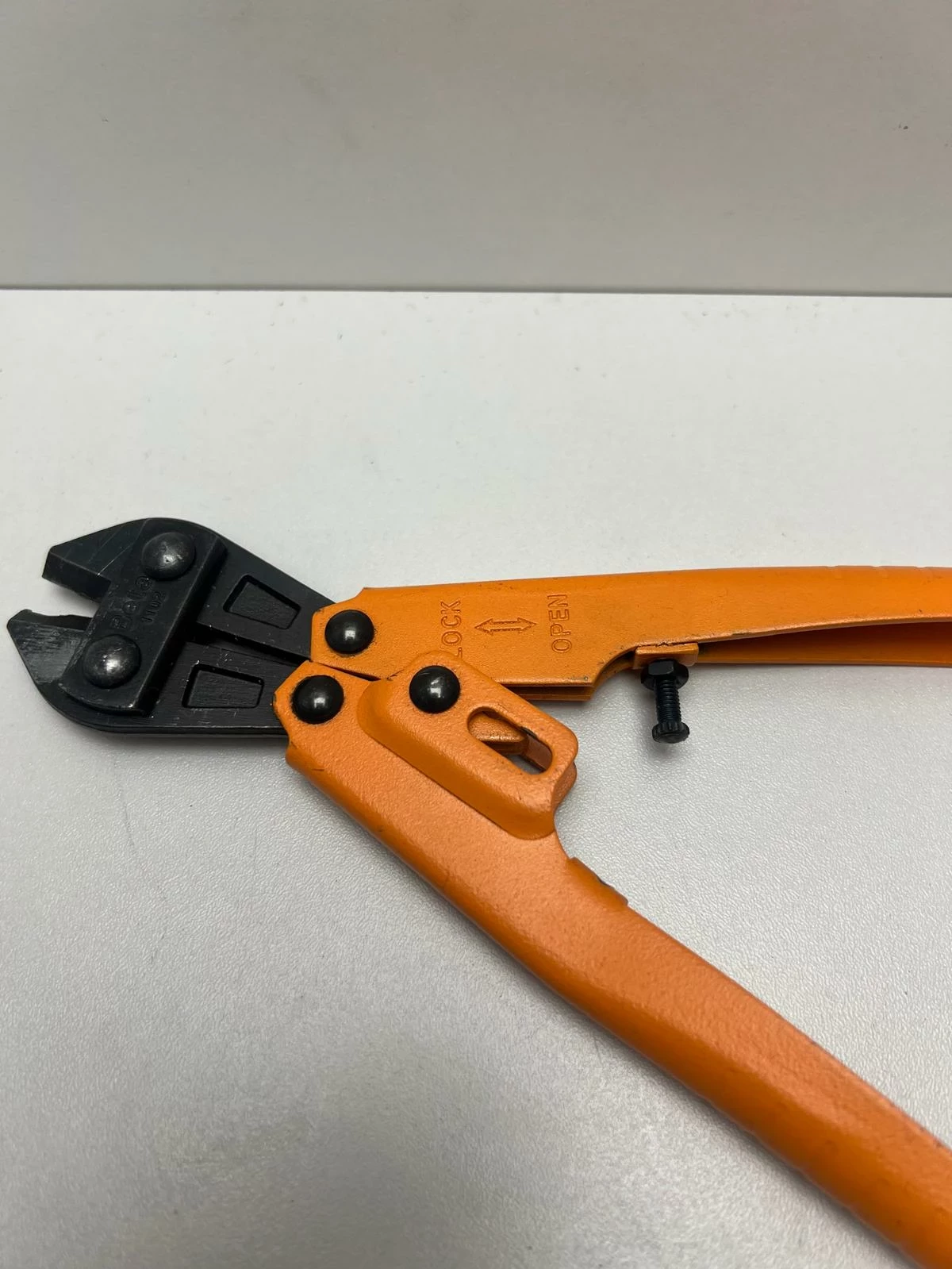 nozyce-dzwigniowe-beta-szczypce-do-drutu-1102-stan-11323-2