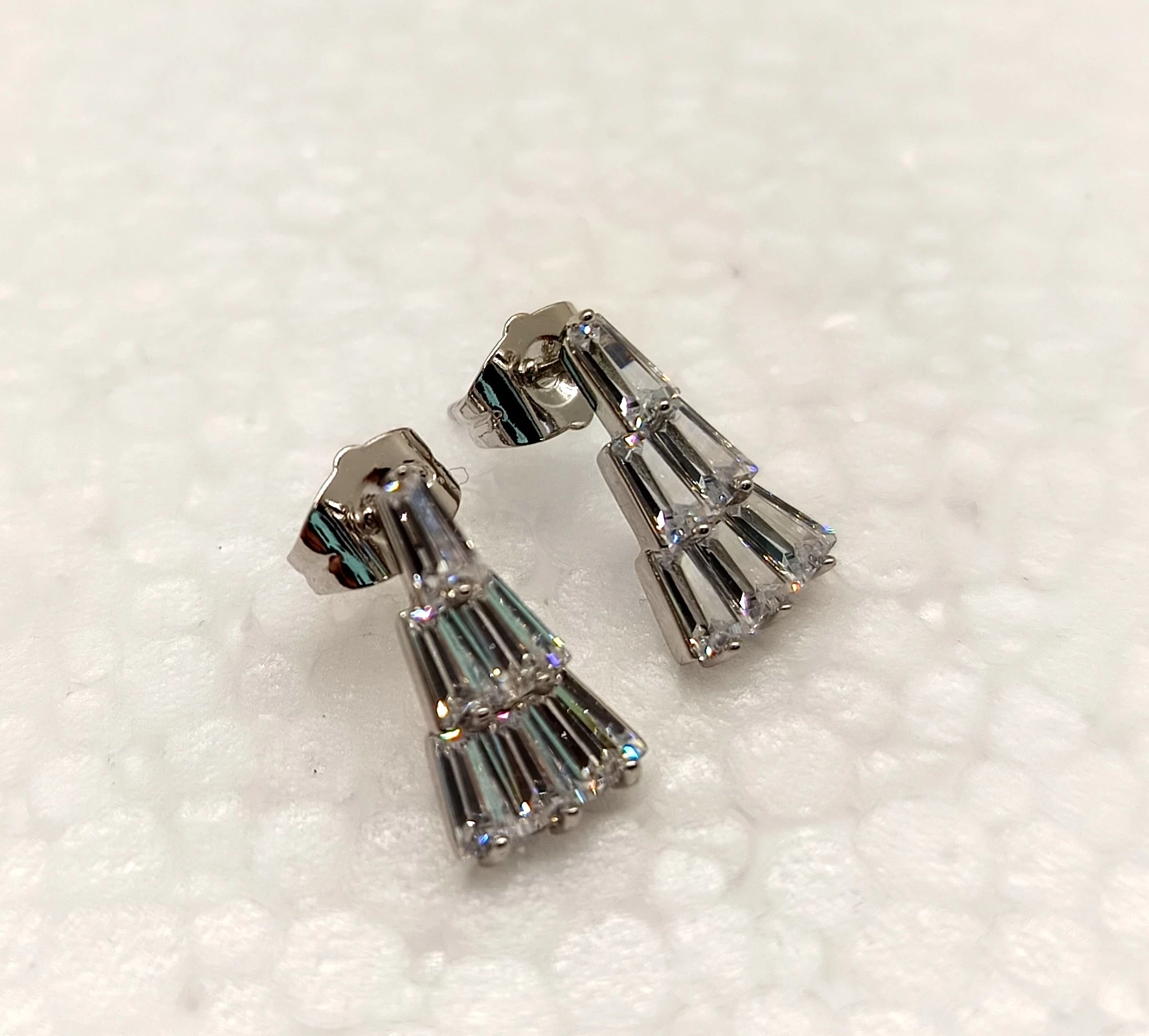 kolczyki-stal-chirurgiczna-cyrkonie-19676-ean-gtin-4048821866746