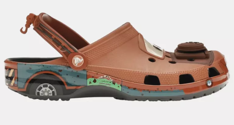 CROCS CLASSIC CLOG W WERSJI MATER 209371-0DA R.36-37
