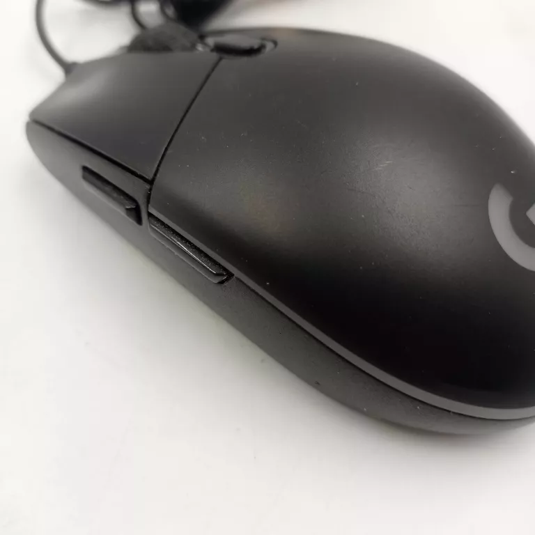 MYSZKA PRZEWODOWA LOGITECH G203 LIGHTSYNC