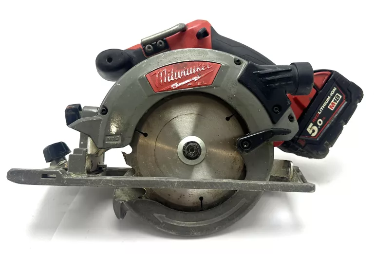 PIŁA TARCZOWA MILWAUKEE M18 CCS55 + AKUMULATOR