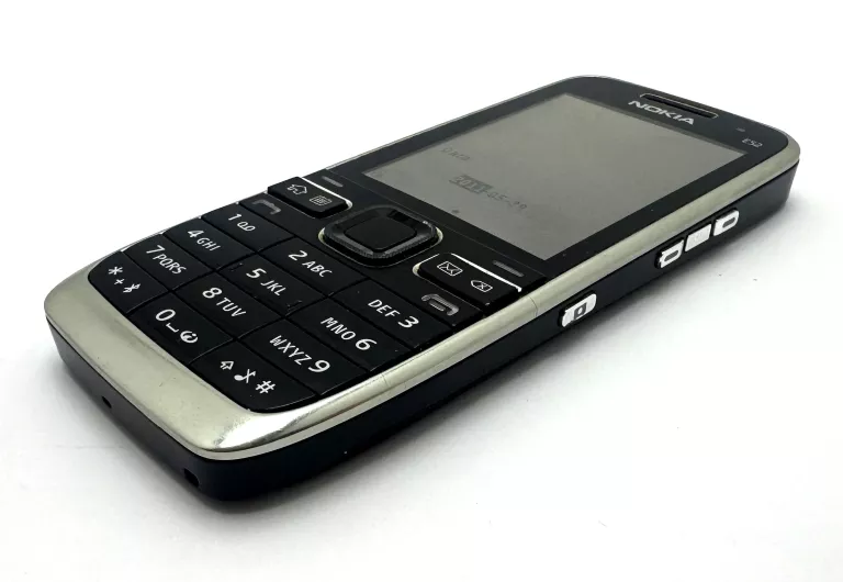 TELEFON NOKIA E52-1