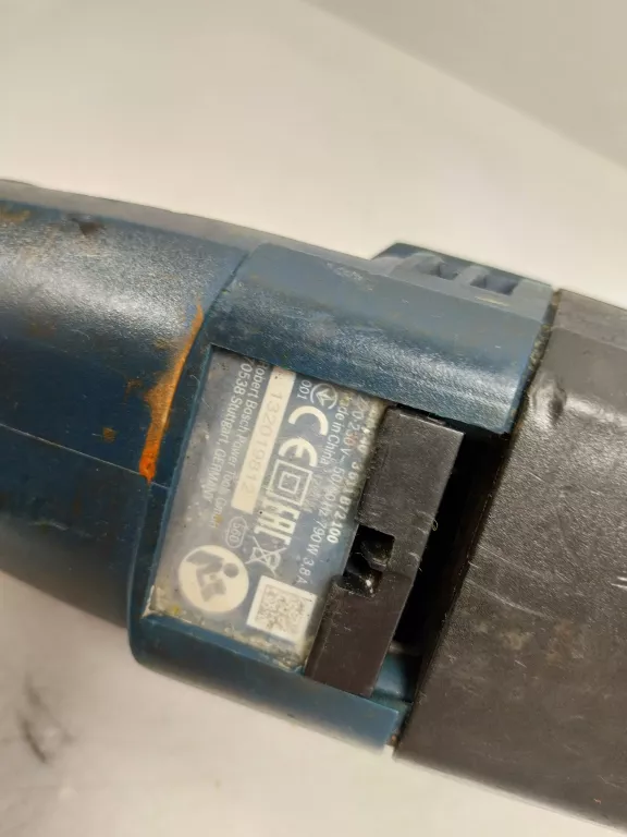 MŁOTOWIERTARKA BOSCH GBH 240 790 W