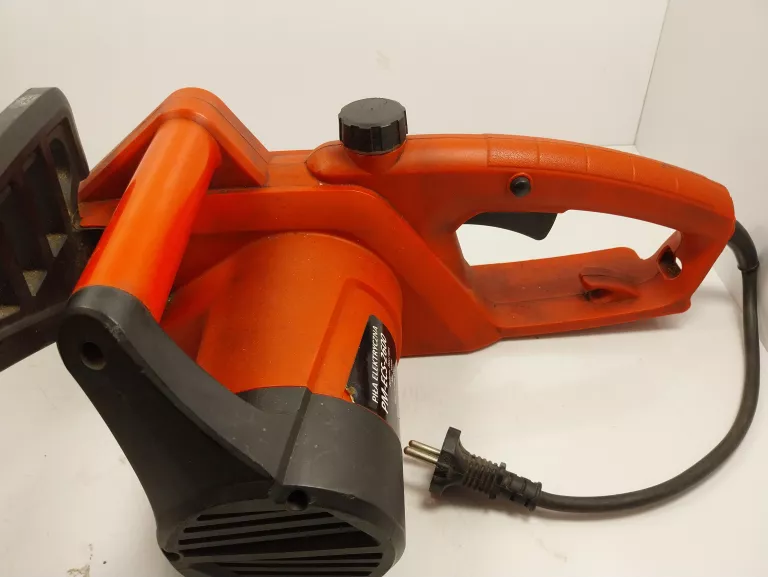 PILA ELEKTRYCZNA POWERMAT PM-ECS-2600 STAN DOBRY