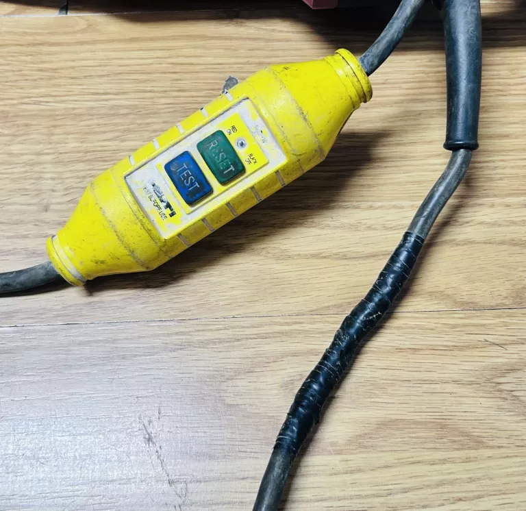 hilti-dd130-wiertnica-stan-11323-2