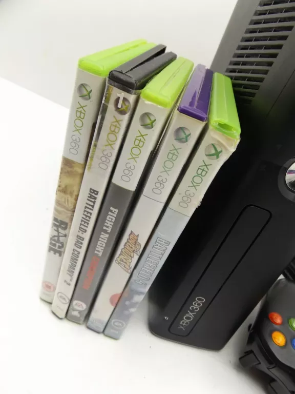 KONSOLA XBOX 360 S 1439 250GB +PAD ZASILACZ 5 GIER