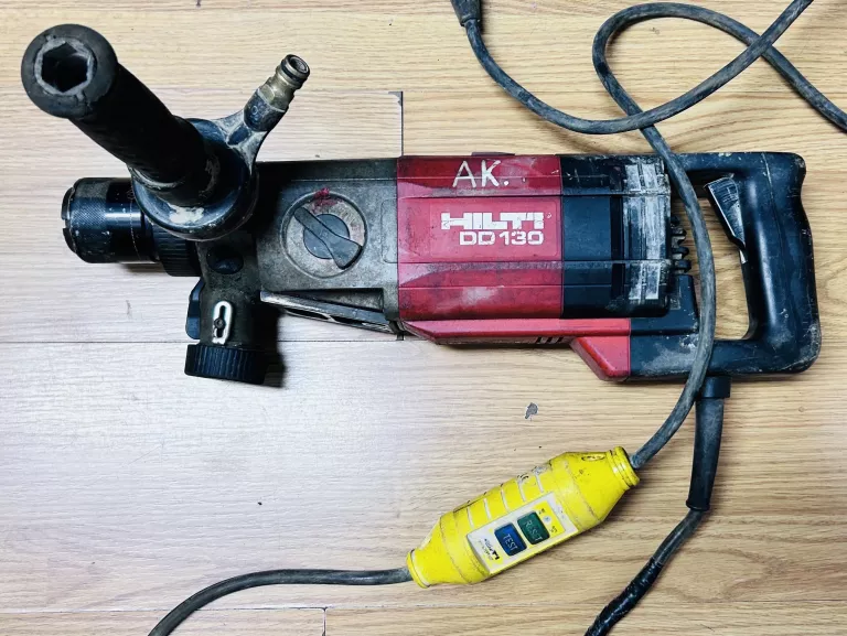 hilti-dd130-wiertnica-hallera-10-piastow