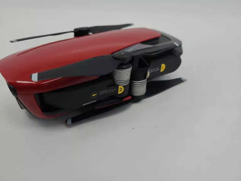 dron-dji-mavic-air-kamera-129405-1