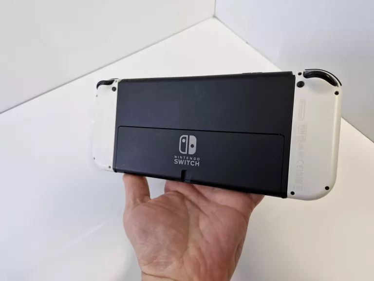 KONSOLA NINTENDO SWITCH OLED BIAŁA