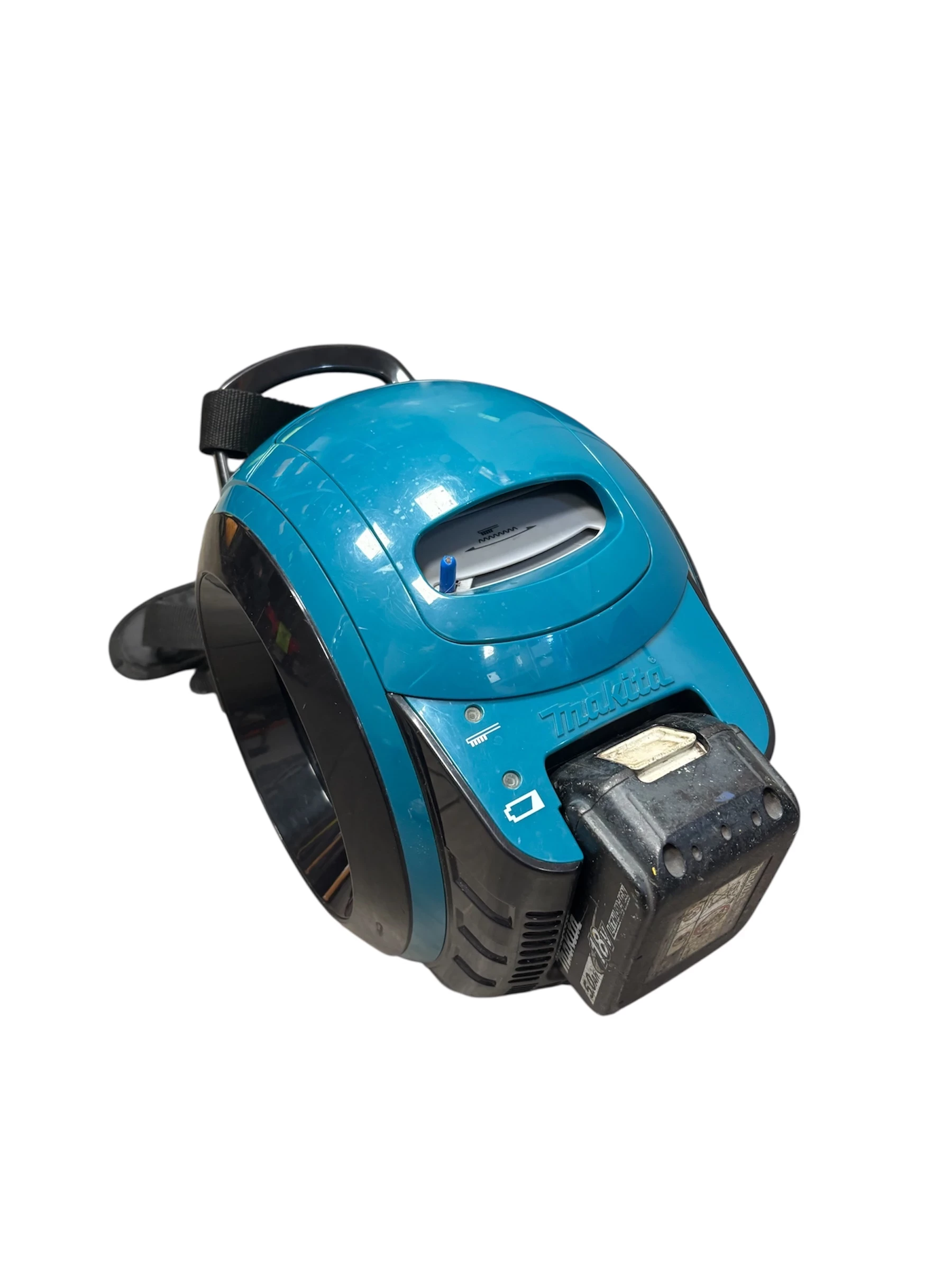 odkurzacz-akumulatorowy-makita-dcl500-akumulator-stan-11323-2