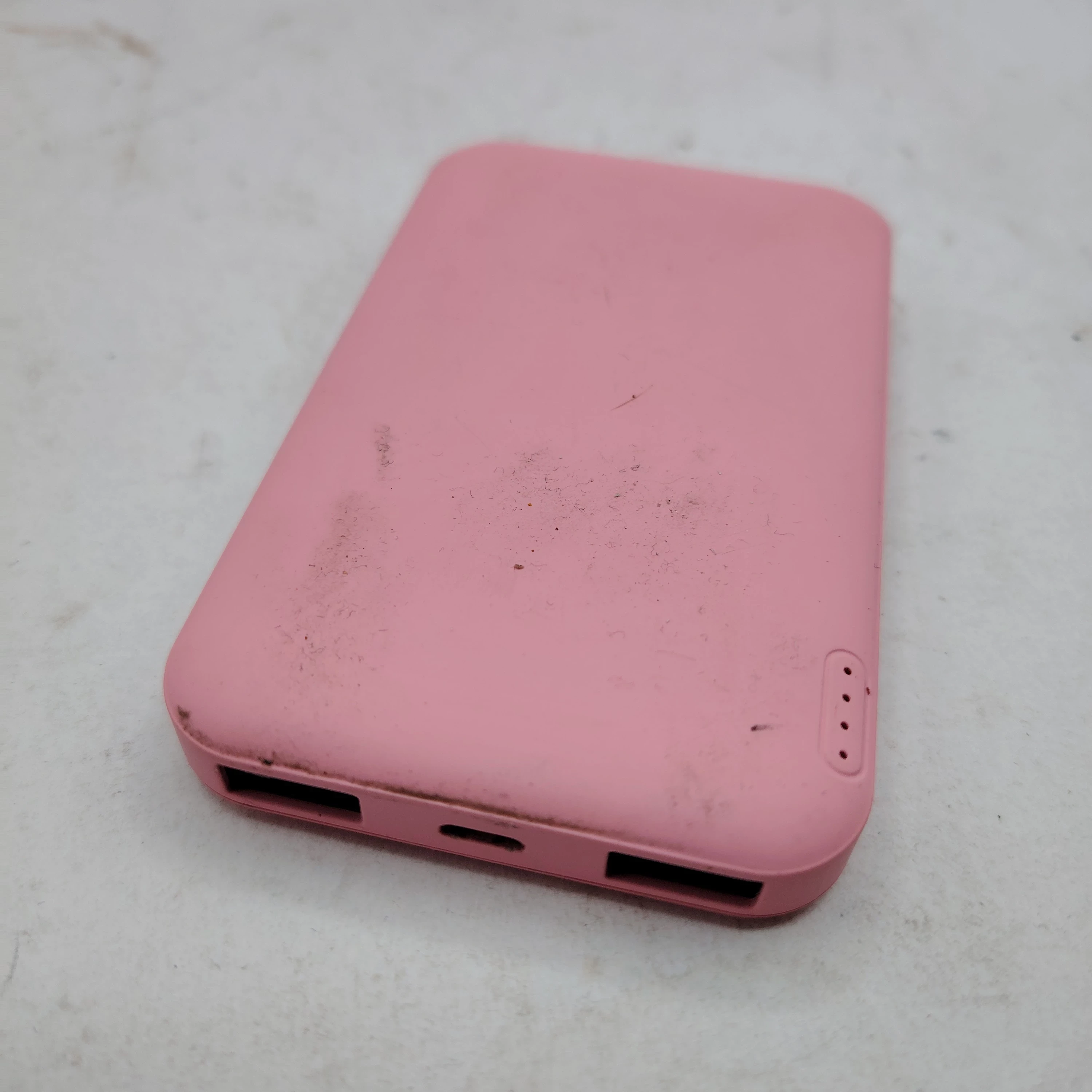 powerbank-rozowy-5000mah-kosciuszki-45-starogard-gdanski