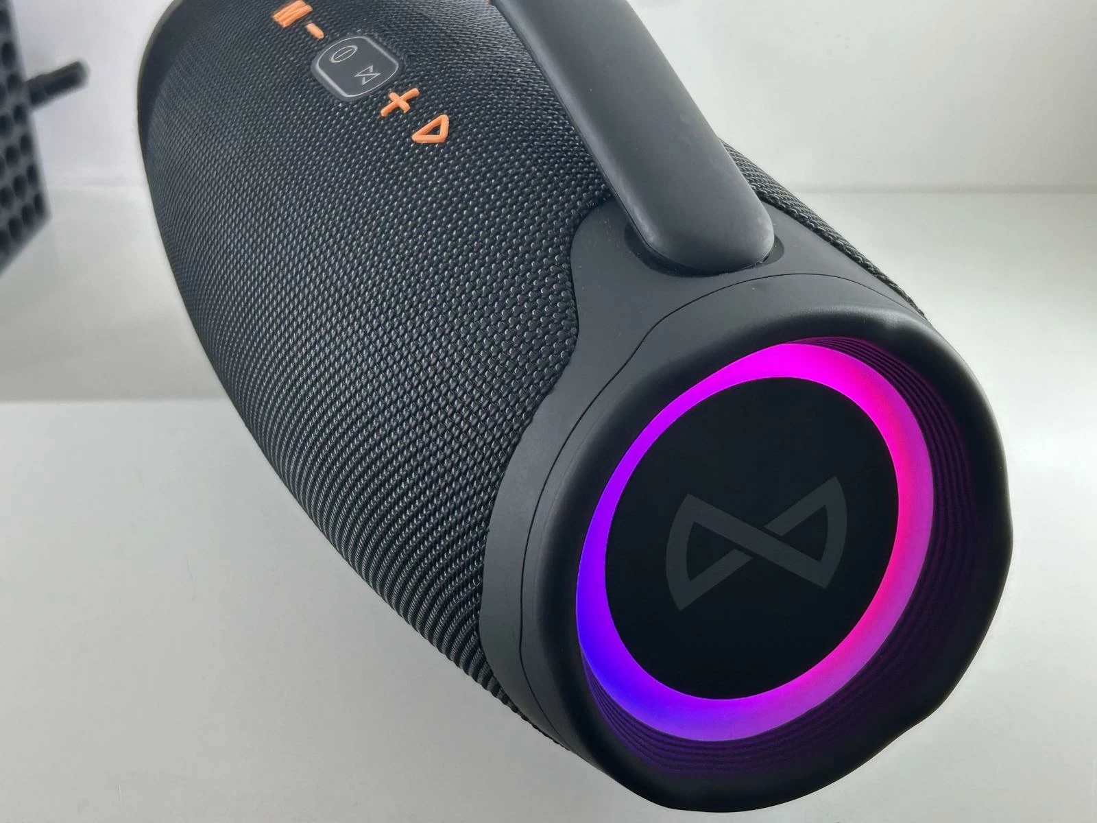 glosnik-forever-fg-bb-01-karton-kabel-stan-11323-2