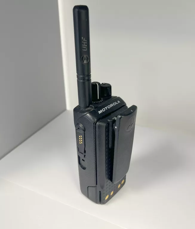 RADIOTELEFON MOTOROLA DP2400