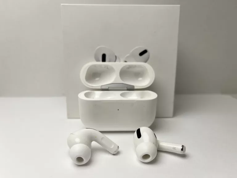 SŁUCHAWKI AIRPODS PRO 1GEN MLWK32M/A