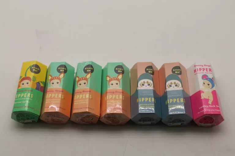 MIX POP MART: SONNY ANGEL- ANIMAL HIPPERS (1 BLIND BOX)