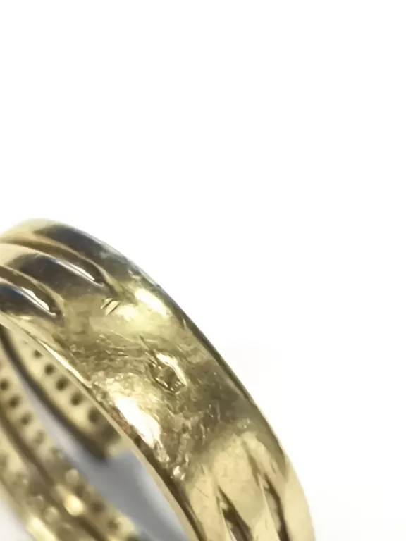 ZŁOTY PIERŚCIONEK R.17 PR.333 3,39G