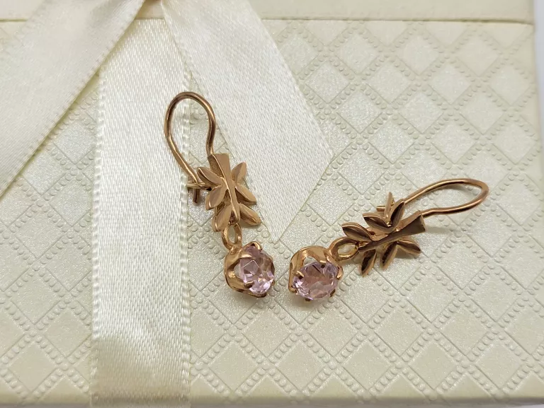 nietypowe-zlote-kolczyki-z-kamieniem-351g585-stan-11323-2