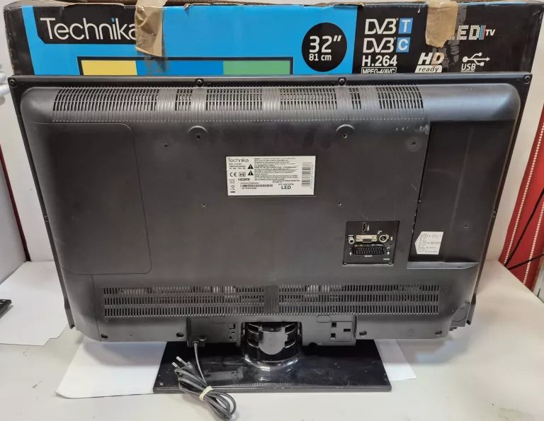 TELEWIZOR LED TECHNIKA 32" HD READY CZARNY (32-278-AW15)