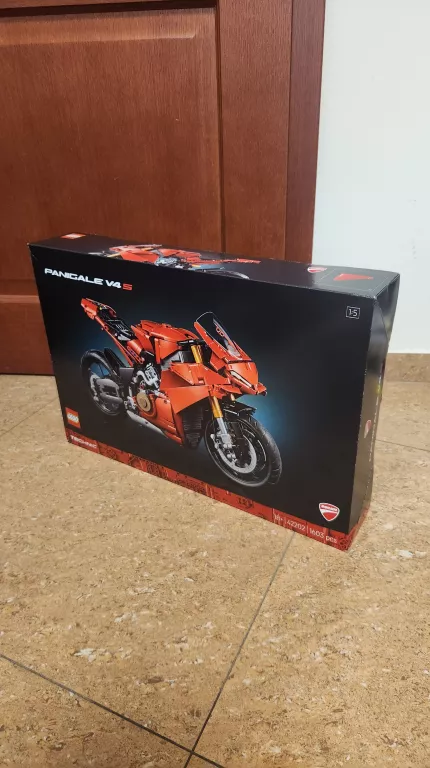 LEGO TECHNIC 42202 MOTOCYKL DUCATI