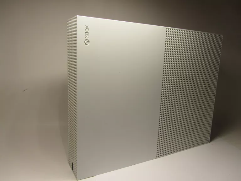 KONSOLA XBOX ONE S 500GB PAD ZESTAW