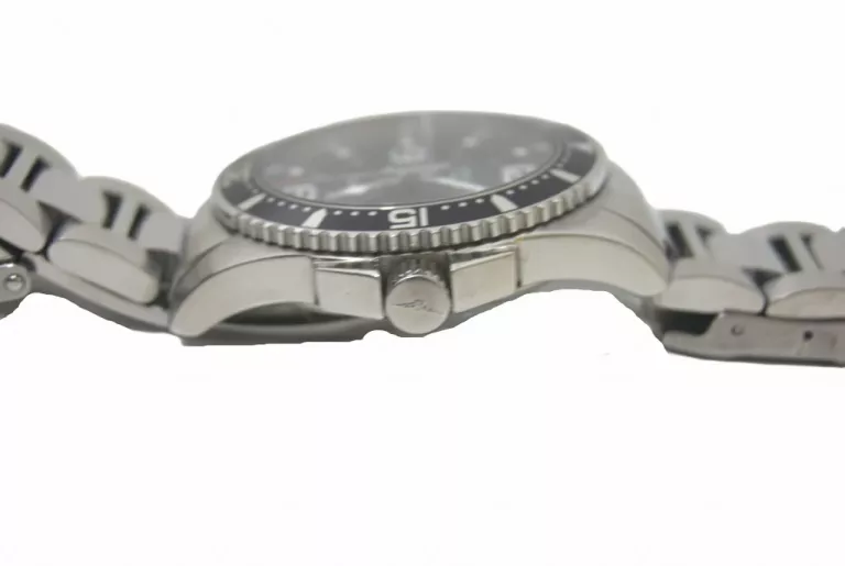 ZEGAREK LONGINES HYDROCONQUEST L3.740.4.56.6 41MM