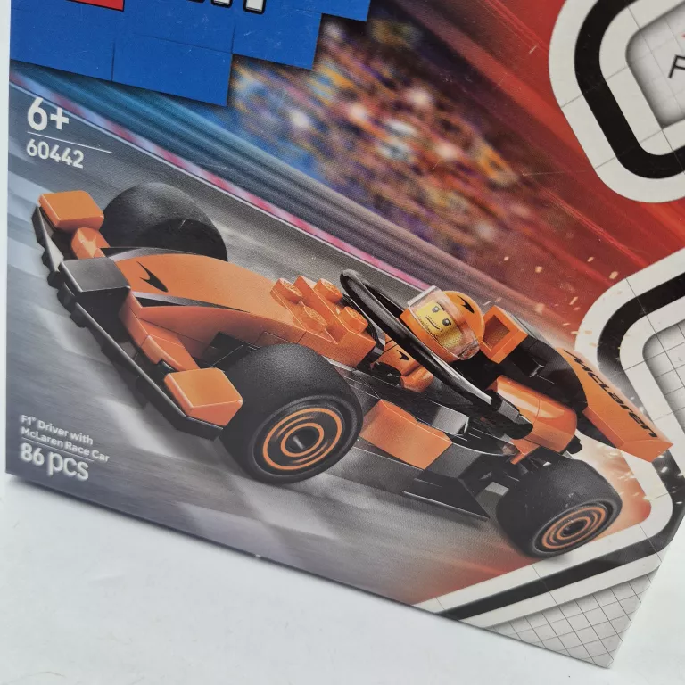 KLOCKI LEGO CITY 60442 F1 CITY DRIVER Z SAMOCHODEM WYŚCIGOWYM MCLAREN
