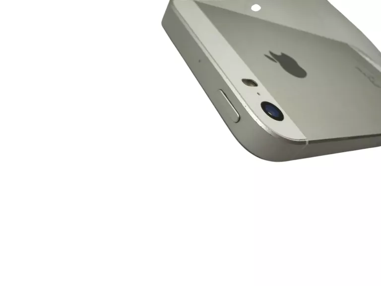 TELEFON IPHONE SE 16 GB 82%