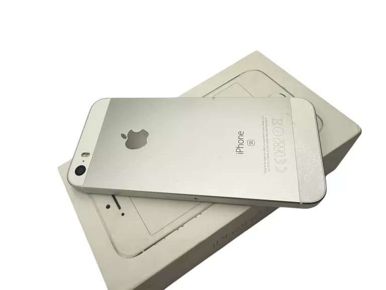 TELEFON IPHONE SE 16 GB 82%