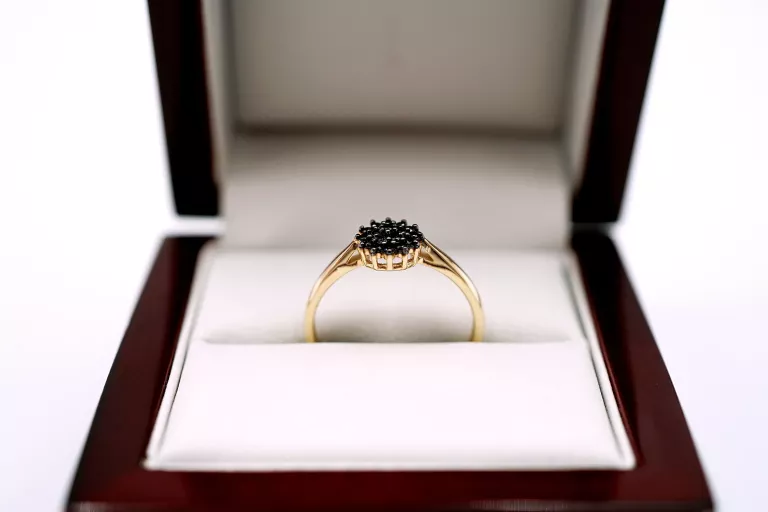 uroczy-zloty-pierscionek-czarny-kwiat-p585-14k-r16-rodzaj-2205-2