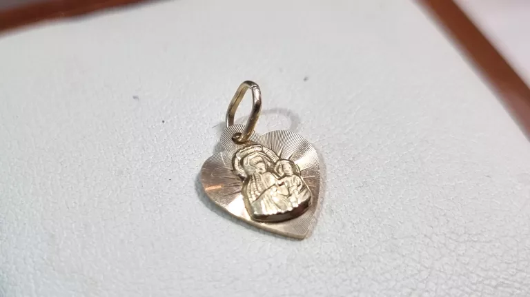 ZŁOTA ZAWIESZKA 0,75 G 585