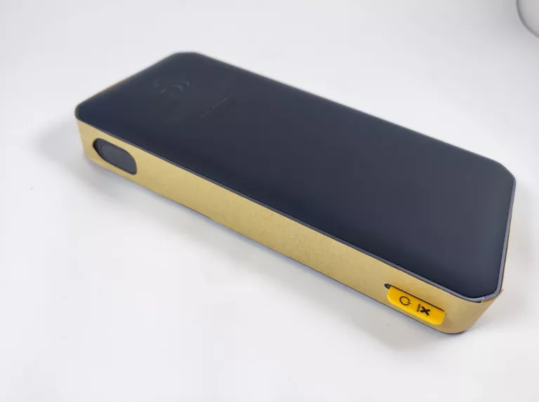 POWERBANK XTORM 200W TITAN ULTRA XB403 27000MAH